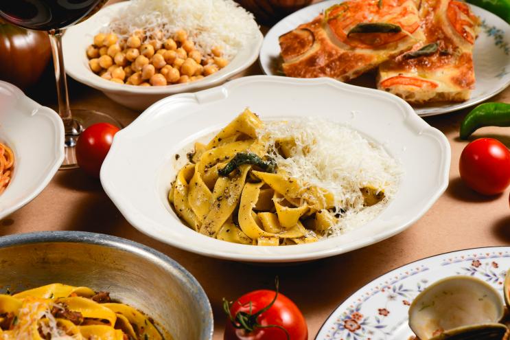 pasta on plate
