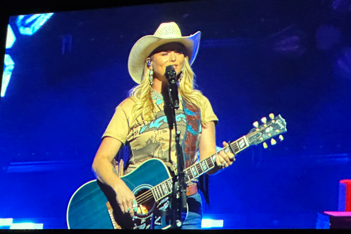 Photo of Miranda Lambert performing at Hard Rock Live in Miami