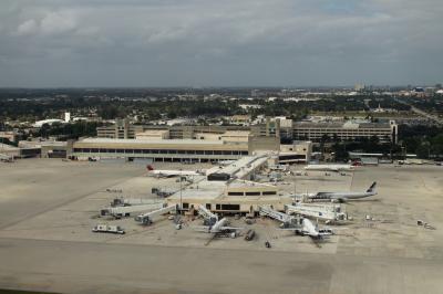 Readers React to Pilot's Lawsuit Over Airport's Trump Rebrand