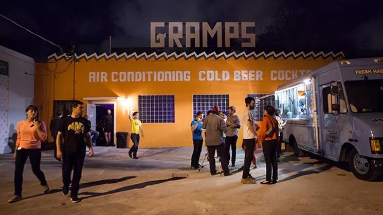 After Hurricane Irma, These Restaurants and Bars Are Now Open UPDATED