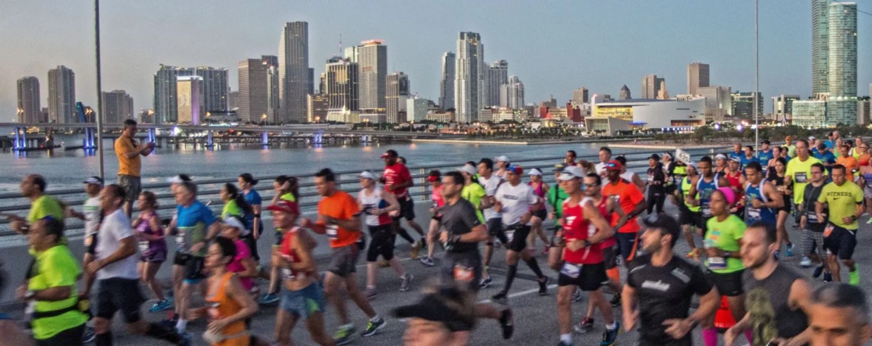 The Best Places to Run in Miami, According to Local Experts Frankie Ruiz and Eddie Suarez