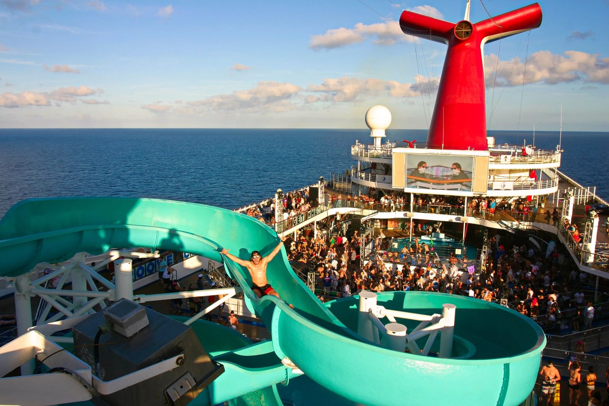 The Groove Cruise 2017: The Music, Madness, and Love That Ensued