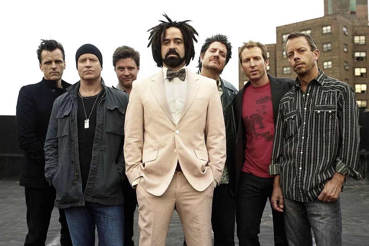 Counting Crows Aim to Cure ’90s Nostalgia and Cancer