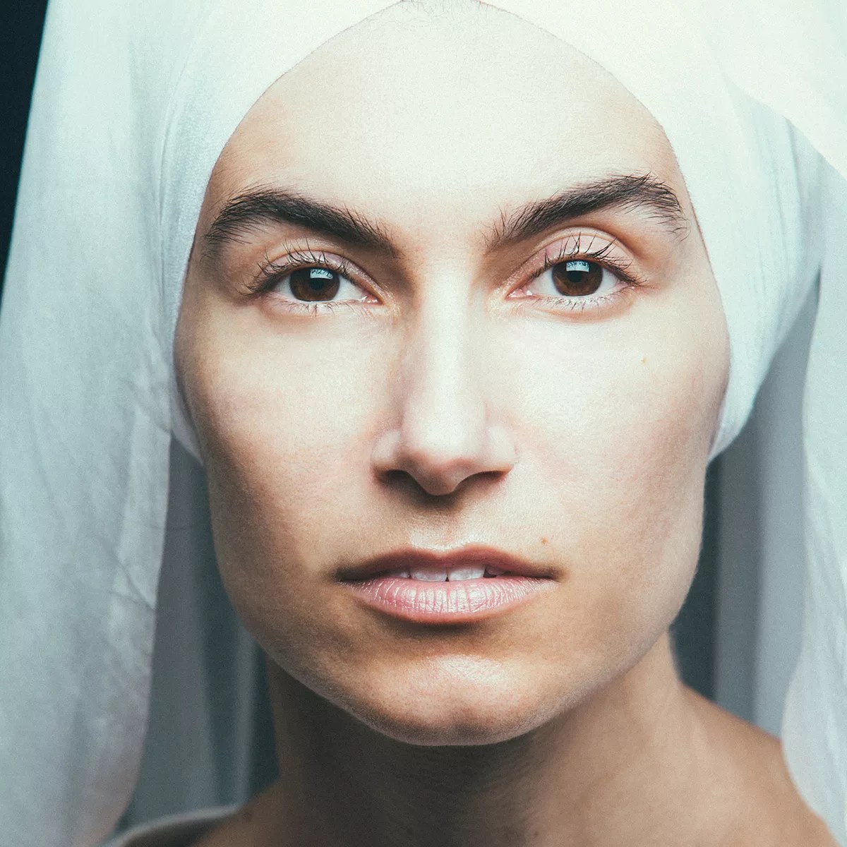 Simrit’s Diverse, Zen Sound Is More Than Just Yoga Music