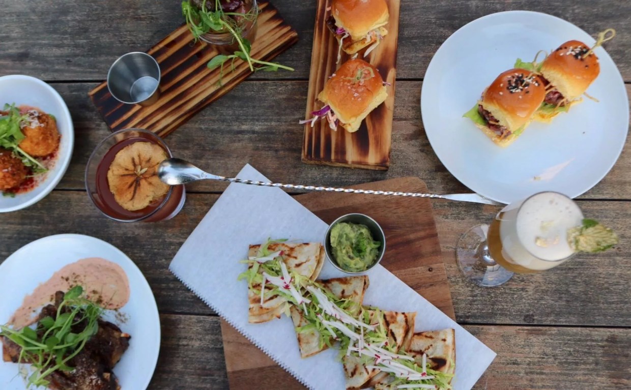 Pawn Broker’s Andre Chirinos on Making the Perfect Brunch Cocktail