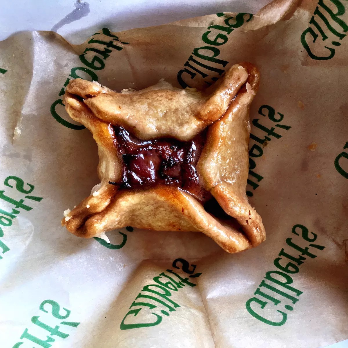 Gilbert’s Bakery Serves Miami’s Tastiest Pastelito With a Tale