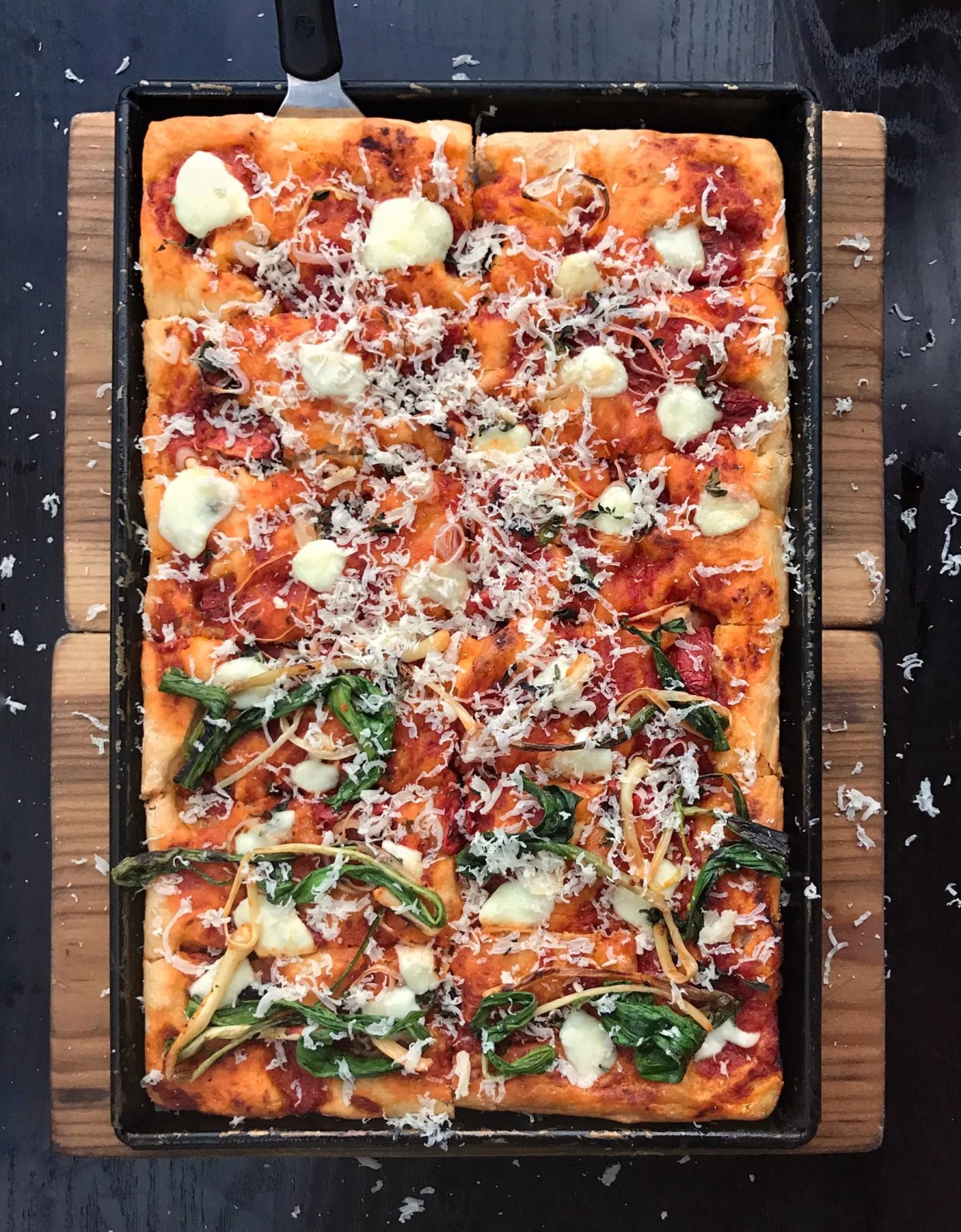 Macchialina Summer Series Features Pizza, Oysters, and Prosecco