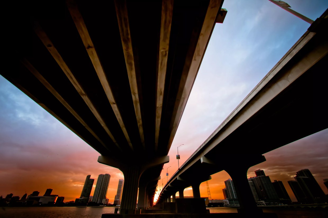 Should Causeway Lanes Be Reserved for Bicyclists and Pedestrians?