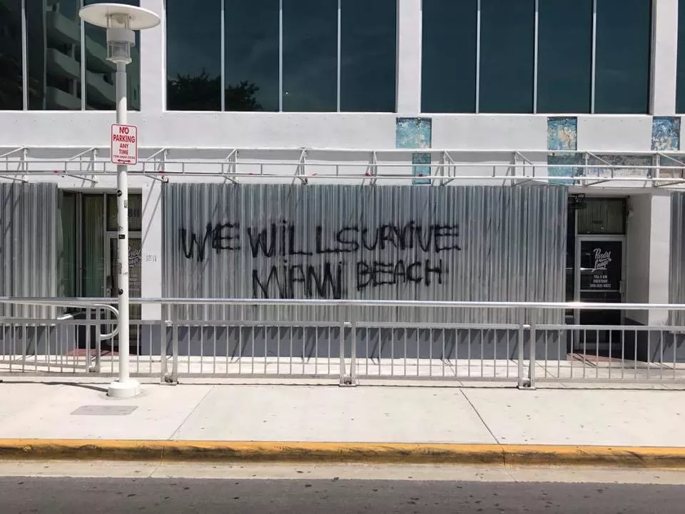 Miami Bar and Restaurant Professionals Face Hurricane Irma With Humor