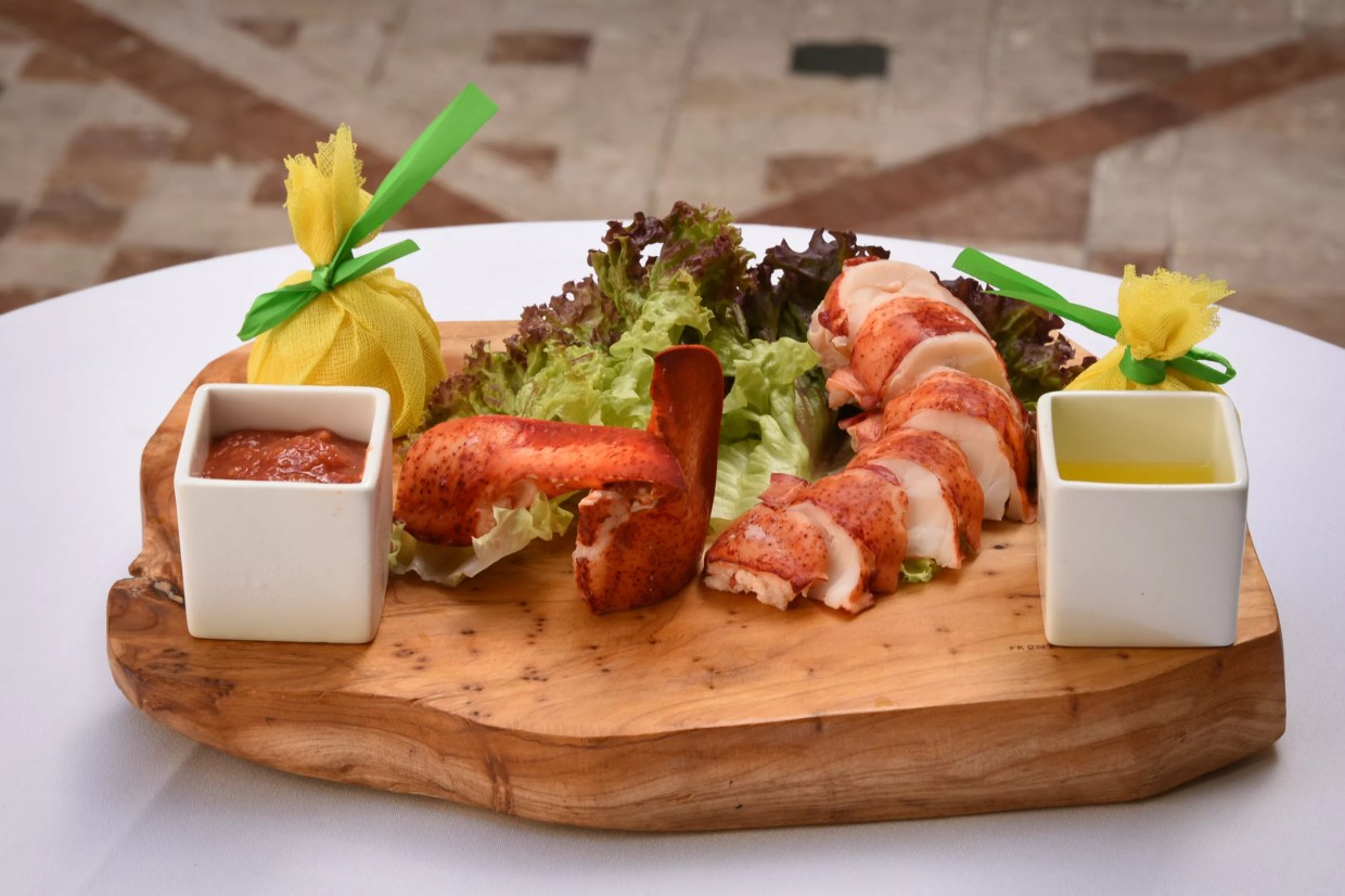 Drink and Dine in Gianni Versace’s Former Kitchen at Onyx Bar Inside Casa Casuarina