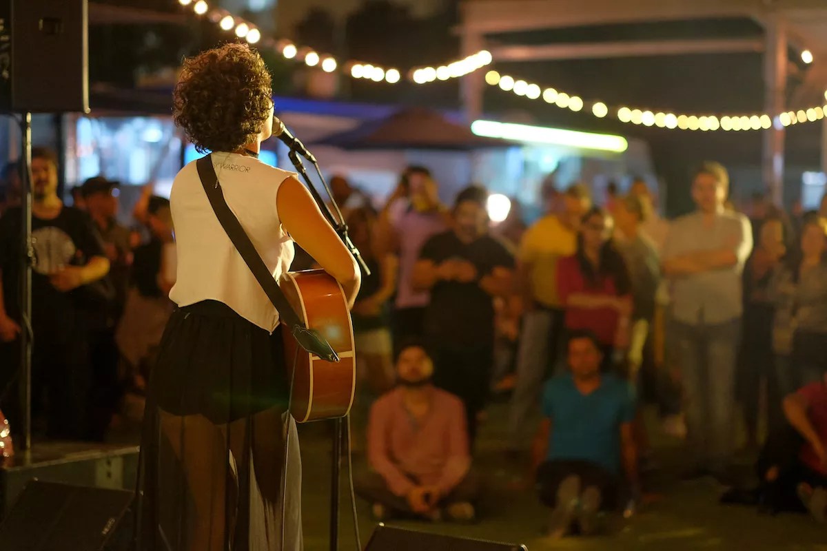 Miami, Shut the Fuck Up During Acoustic Shows