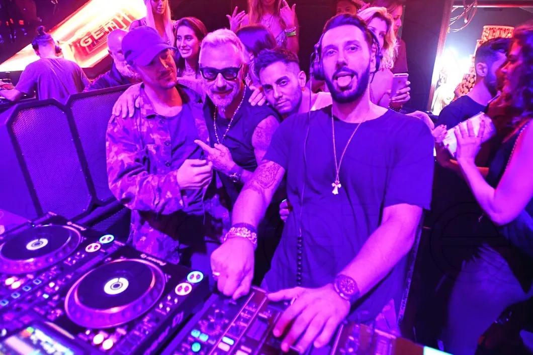 Eyes on Miami: Shaq, Gronk, and the Stars of Miami Music Week