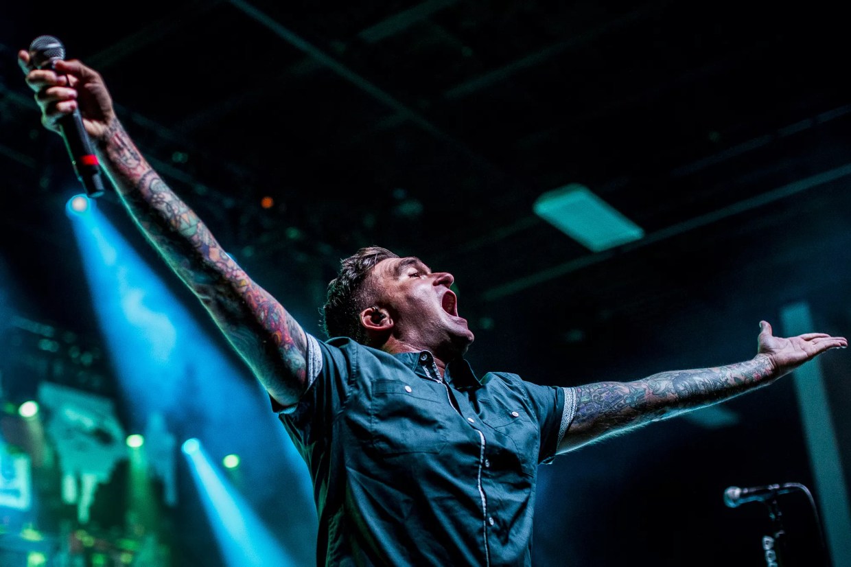 New Found Glory Delivers Rock and Reflection at #ParklandStrong Benefit