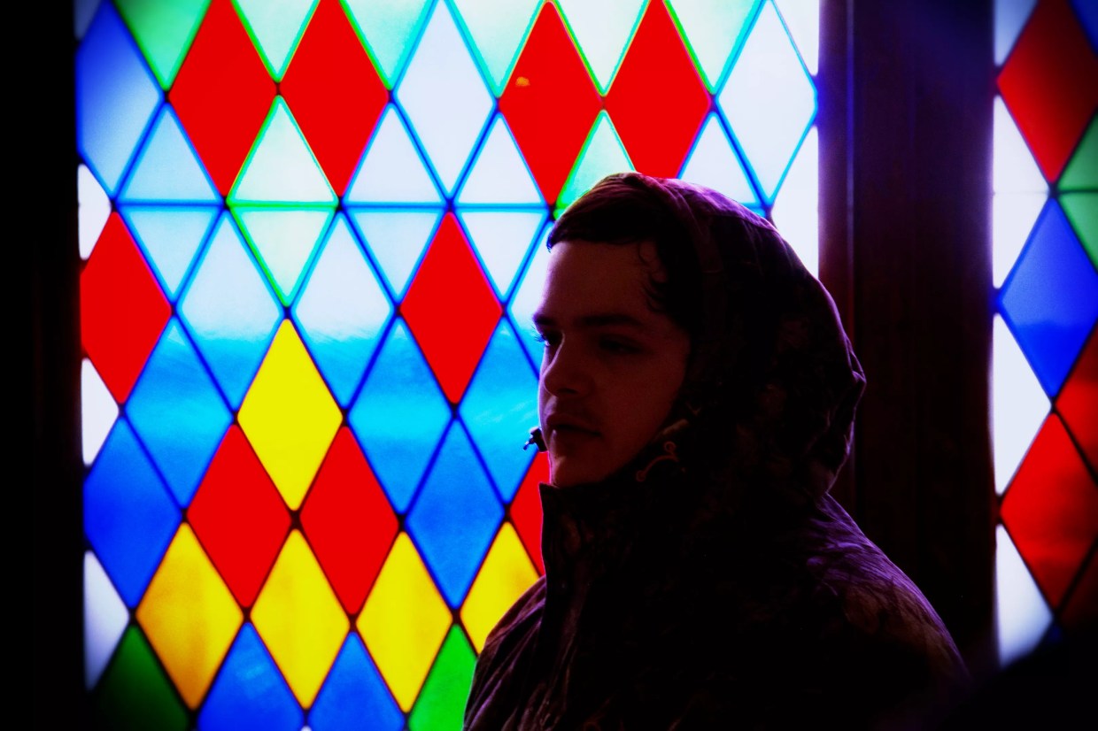 Influential Producer Suicideyear Shares His Debut LP, <i>Color the Weather</i>, With Fans at Floyd