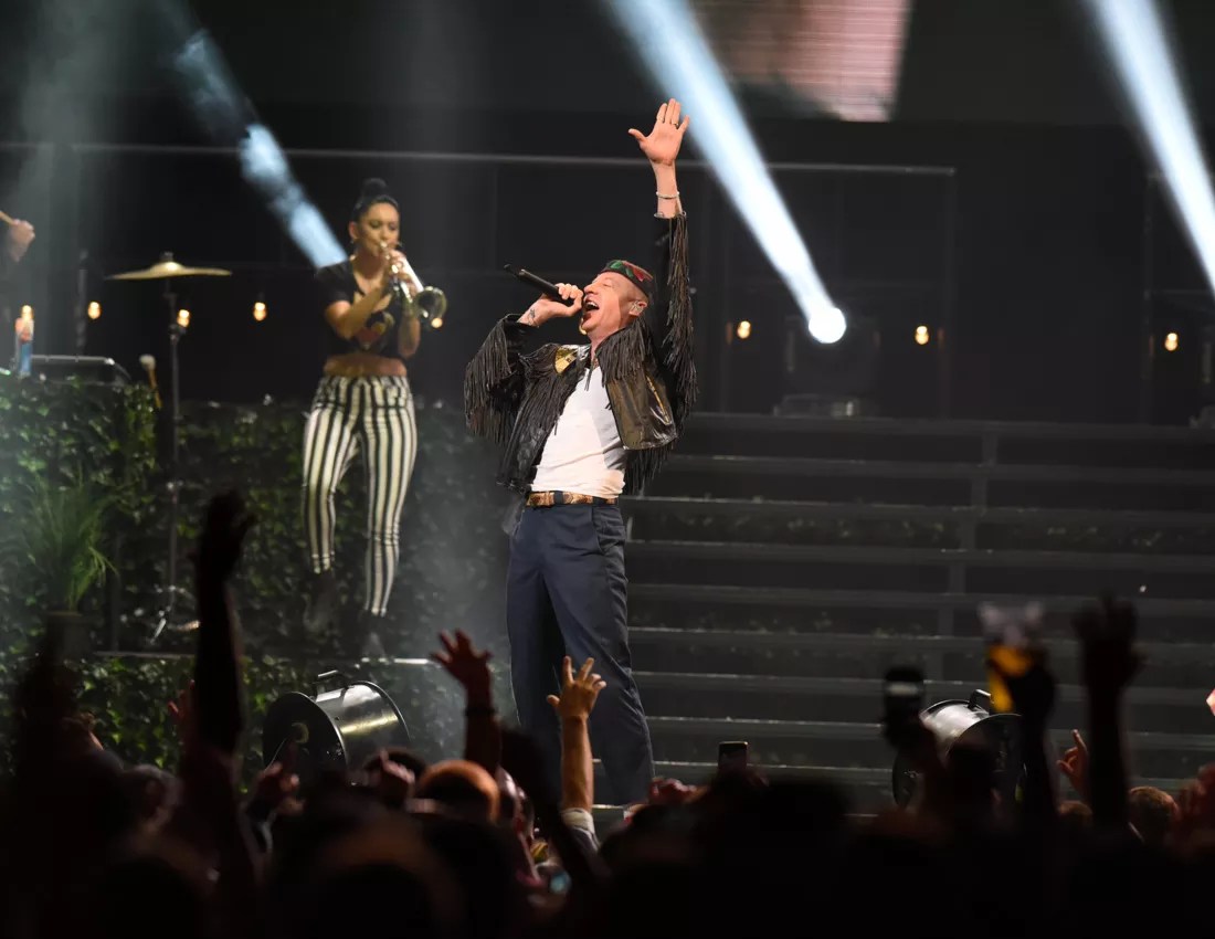 Kesha and Macklemore Crawled Back to the Top at the American Airlines Arena