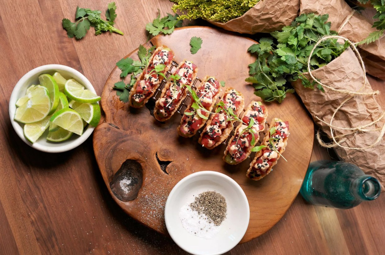 Baleen Kitchen Opens With Comfort Food and Moscow Mules