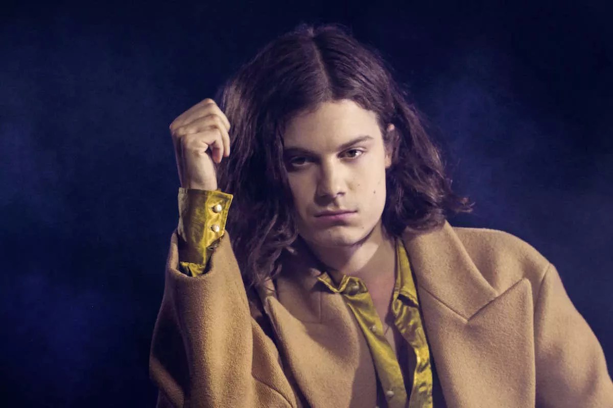 Børns Likes Having Secrets: “I’m Always Trying to Withhold Information From People”