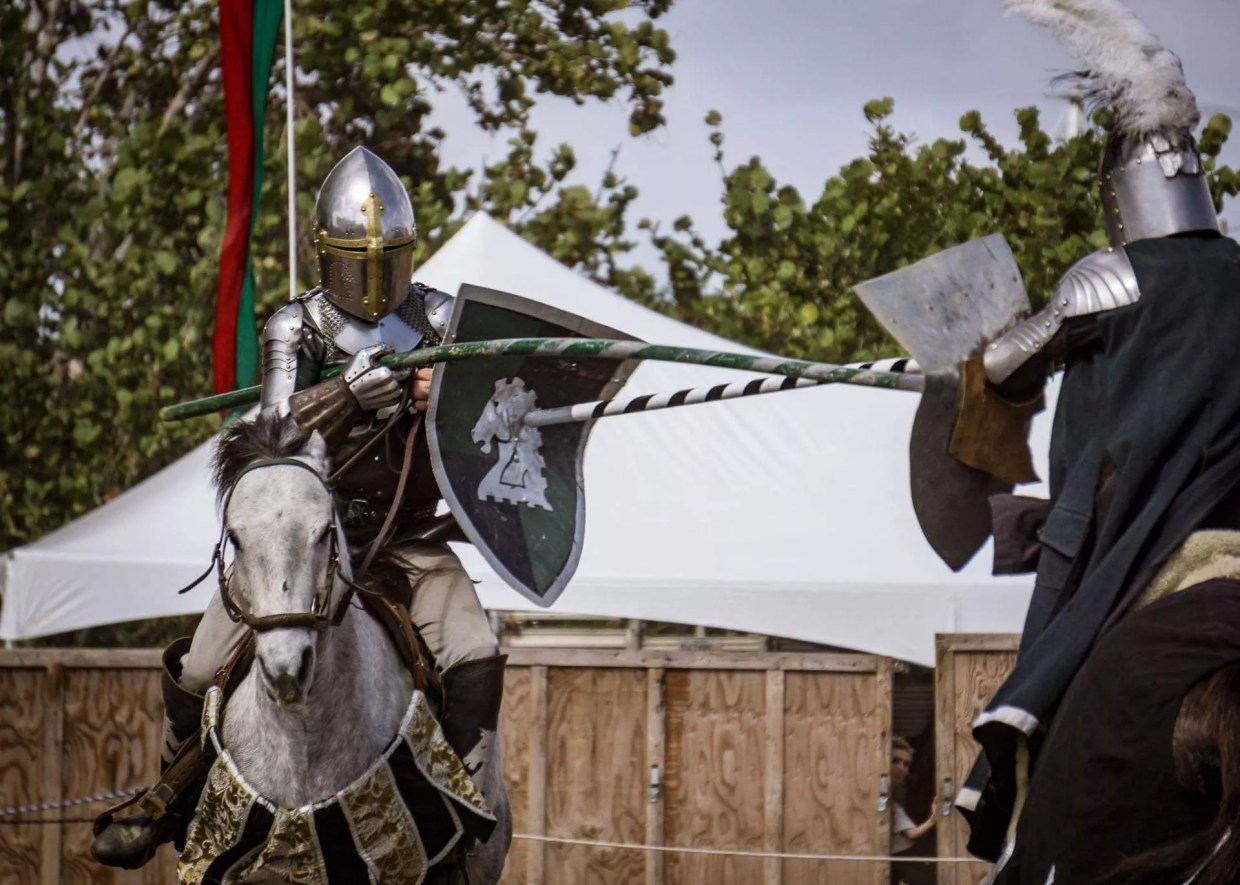 Florida Renaissance Fest Kicks Off With a <i>Game of Thrones</i>-Themed Weekend