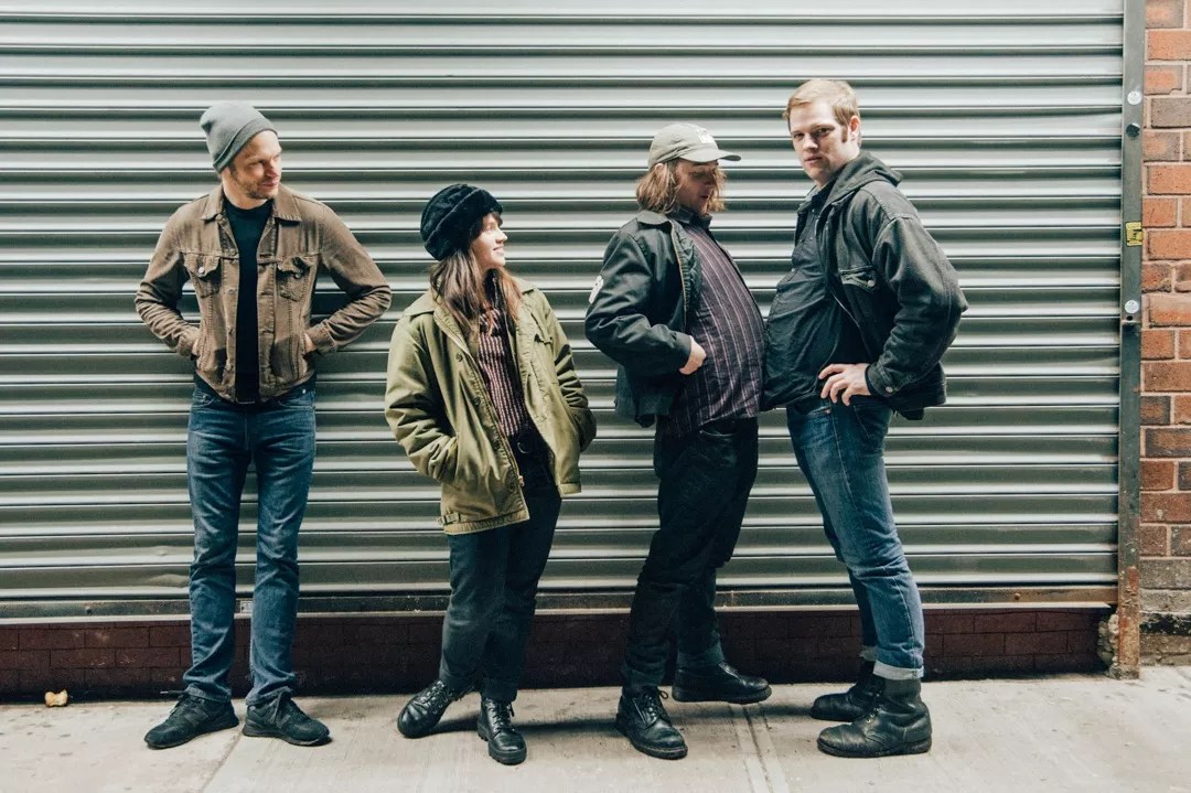 Big Eyes Brings Punk-Rock Vibes to Las Rosas