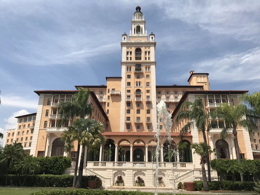 photo of the facade of Coral Gables' Biltmore Hotel