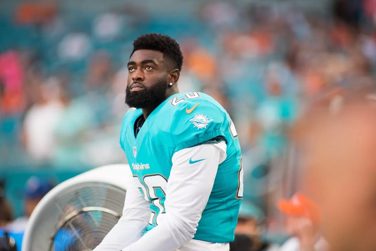 The Dolphins Will Make a Huge Mistake if They Trade Reshad Jones