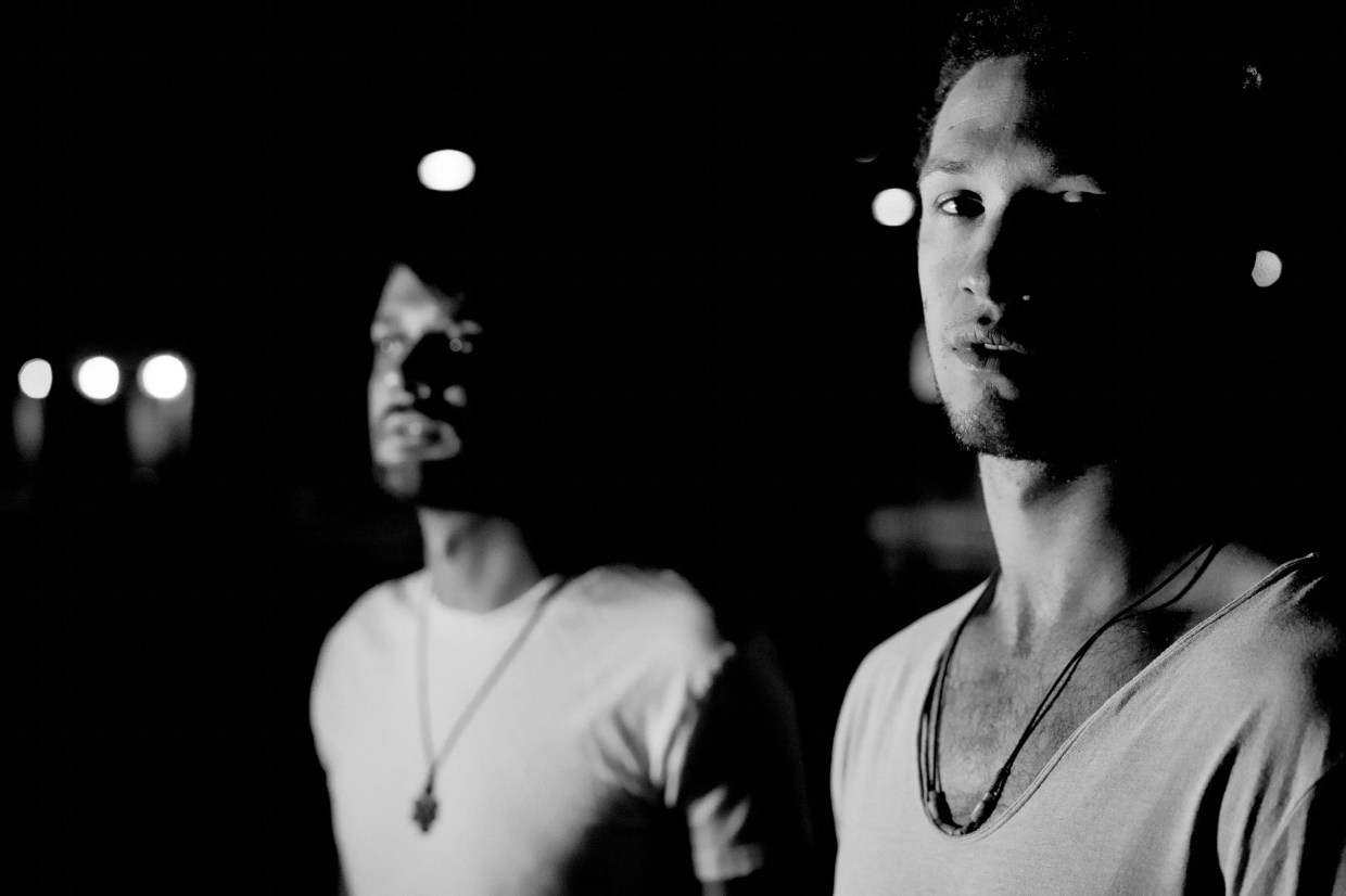 Miami-Based “Jazztronica” Duo Twyn Drops Hyperfuturistic Double Single