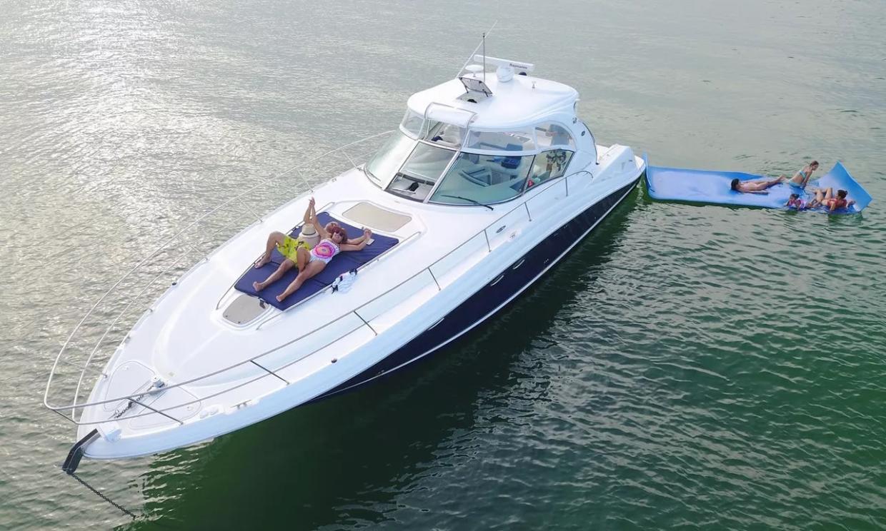 Miami Company Will Rent Yachts for Super Bowl “Sailgating,” for All You Big Shots Out There