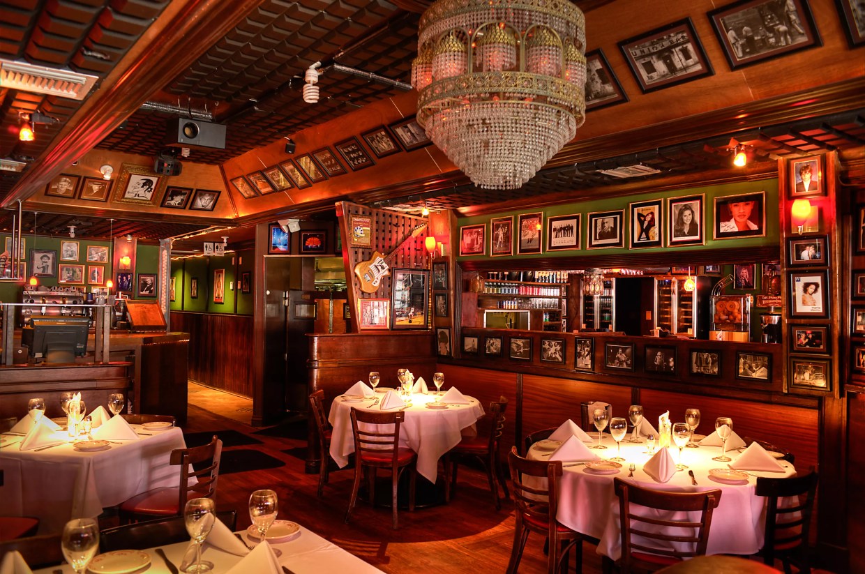 North Beach’s Café Prima Pasta Offers Dishes at 1993 Prices