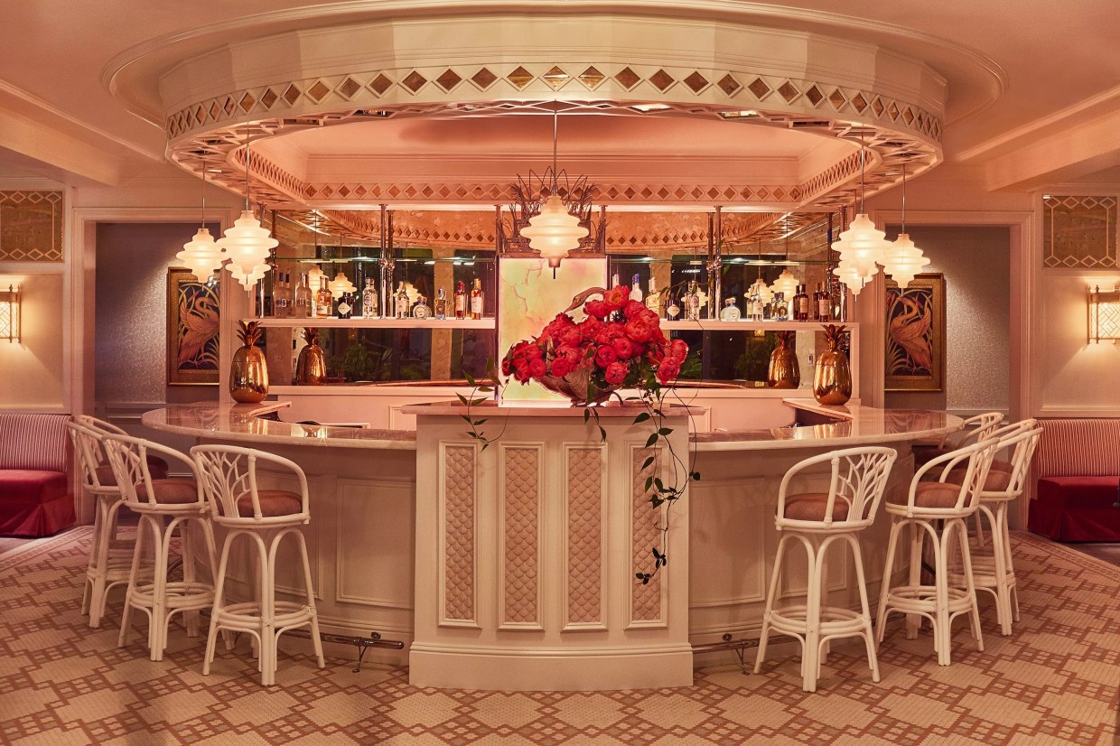 Meet @Covid_305, Miami’s Self-Appointed Restaurant Inspector