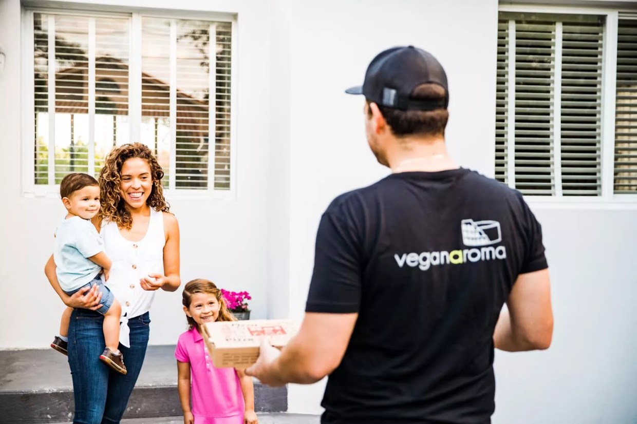 Vegan Restaurants in Miami Offering Takeout and Delivery