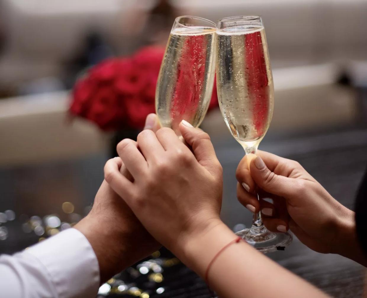 Valentine’s Day 2021, Oscar Mayer Wienermobile, Mardi Gras, and Other Events in Miami This Weekend