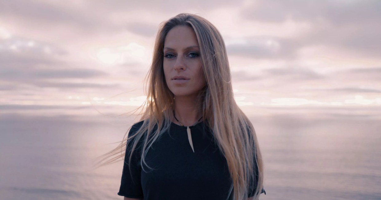 Nora En Pure Isn’t Slowing Down – She’s Just Warming Up