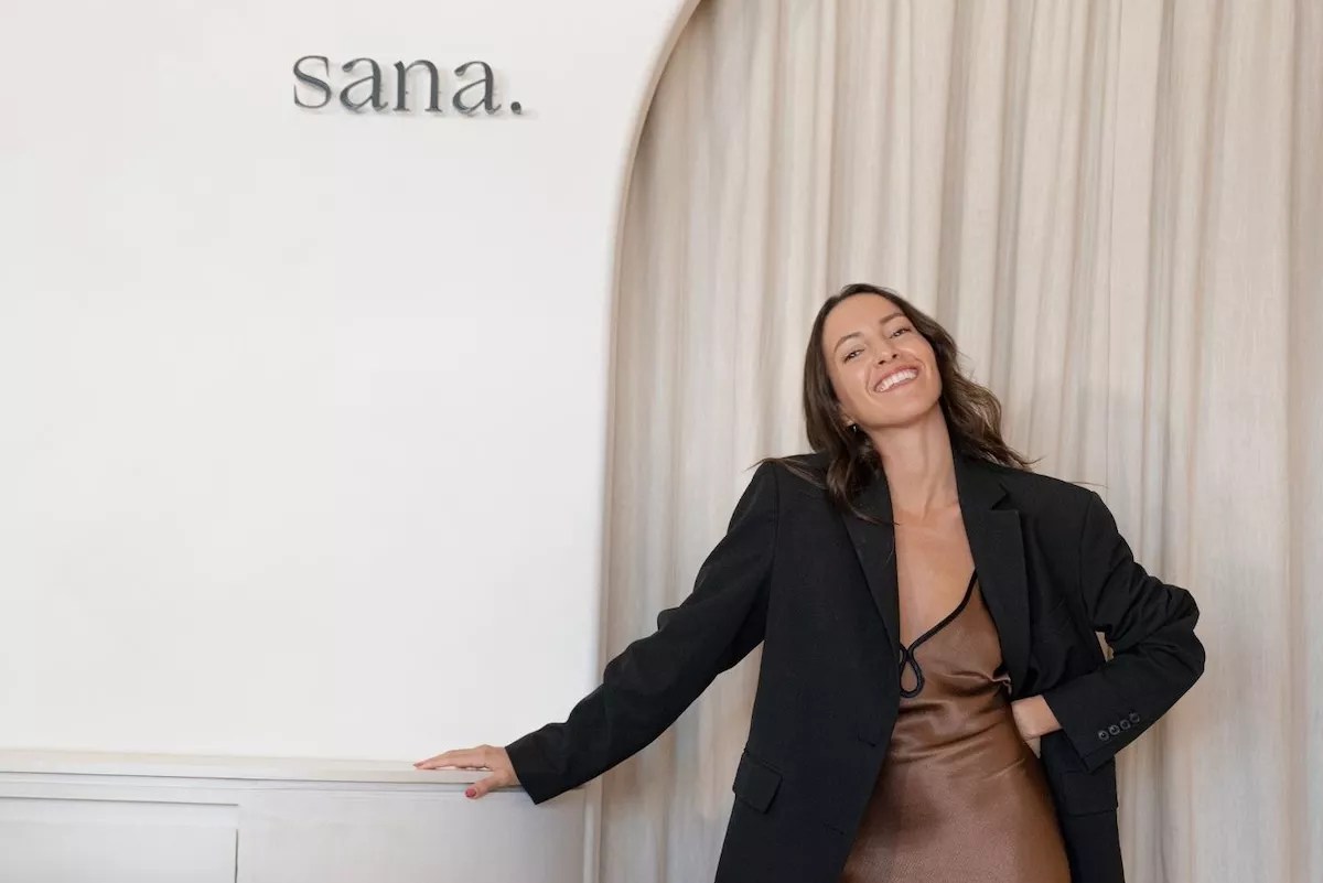 Valentina Hernandez-Botero standing at the Sana Skin Studio in Coconut Grove