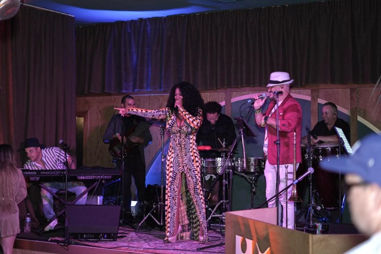 The band onstage at Hoy Como Ayer