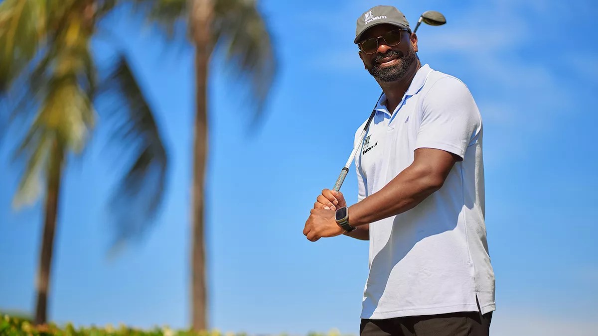 DJ Irie golfing