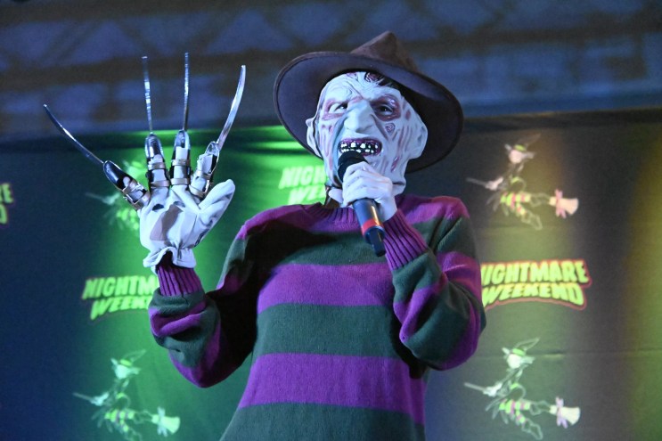 Cosplayer dressed as Freddy Krueger