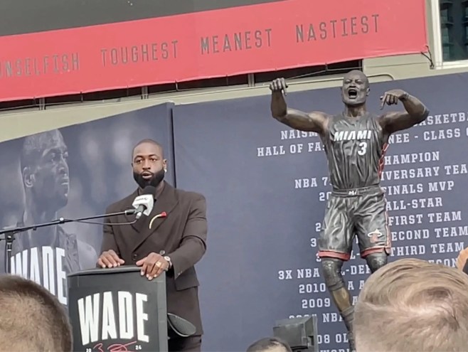 unveiling of the dwyane wade statue