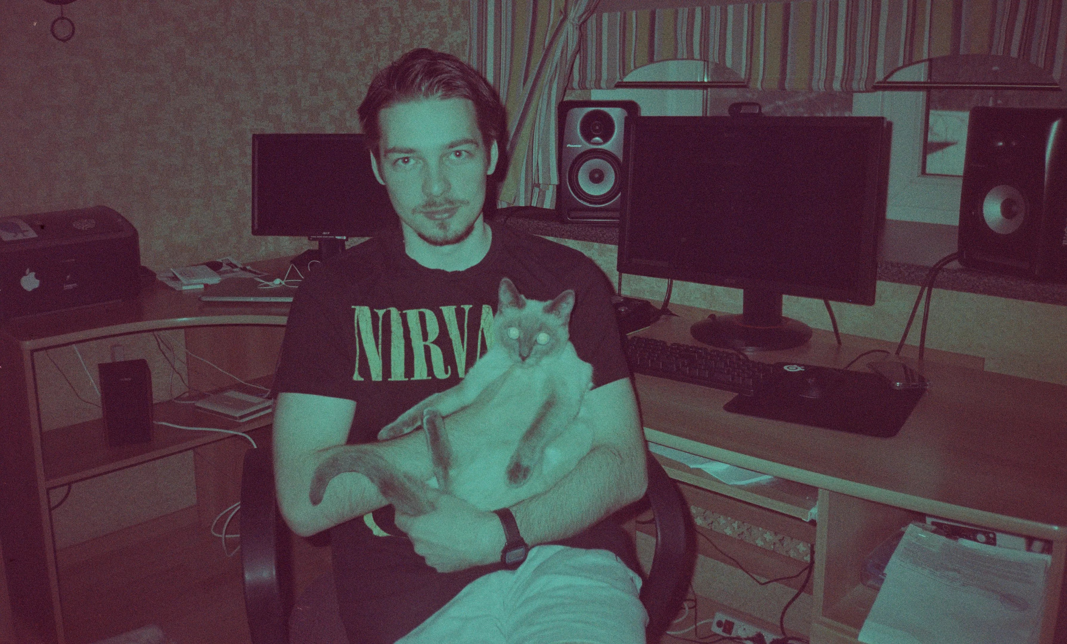 Portrait of Vladimir Dubyshkin in his studio